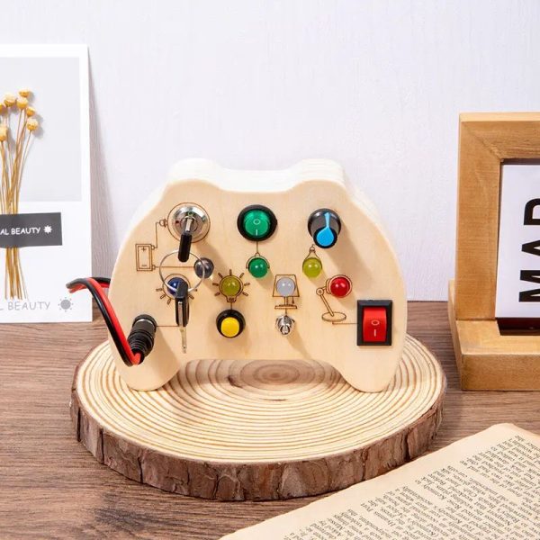 Unisex Wood Traffic Light Switch Simulation Busy Board Montessori Circuit Board Lockpicking Wooden Toy for Early Education